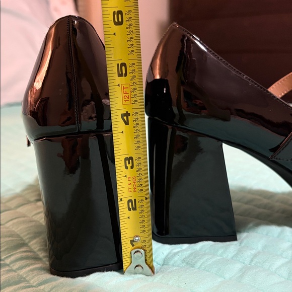 Crown & Ivy Black Patent Mary Jane Heels - Picture 12 of 13